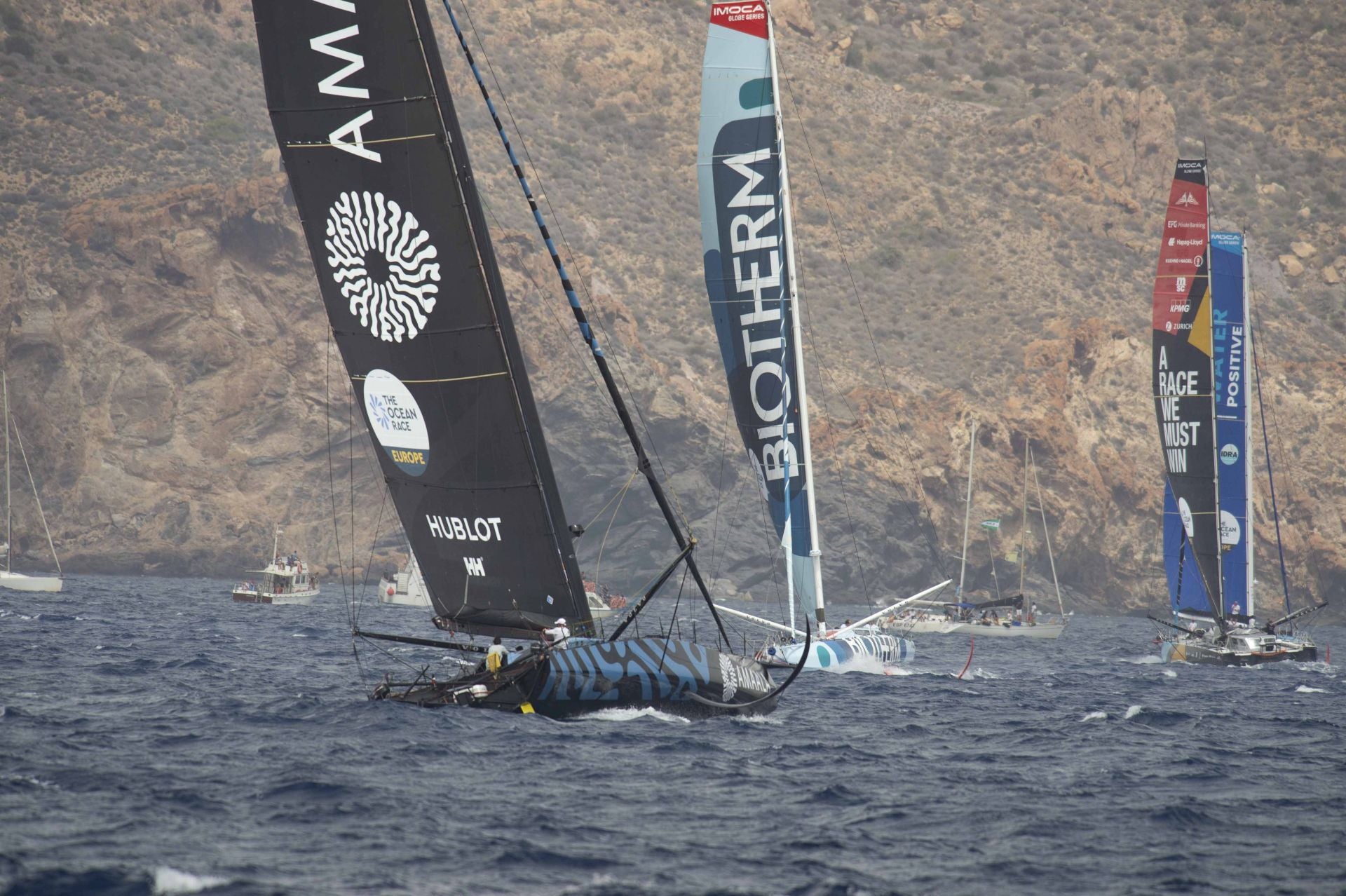 En imágenes, la Ocean Race se marcha de Cartagena hacia Niza