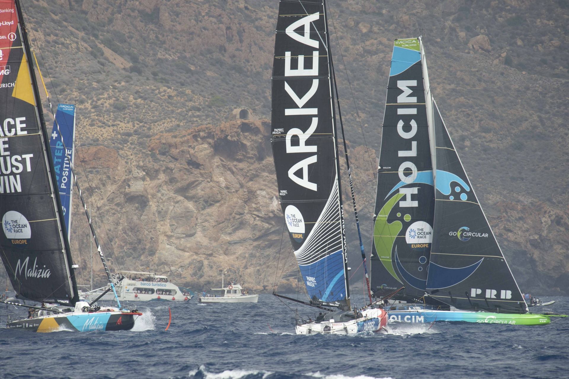 En imágenes, la Ocean Race se marcha de Cartagena hacia Niza