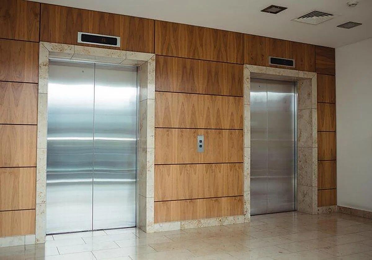 Imagen de archivo de un ascensor.