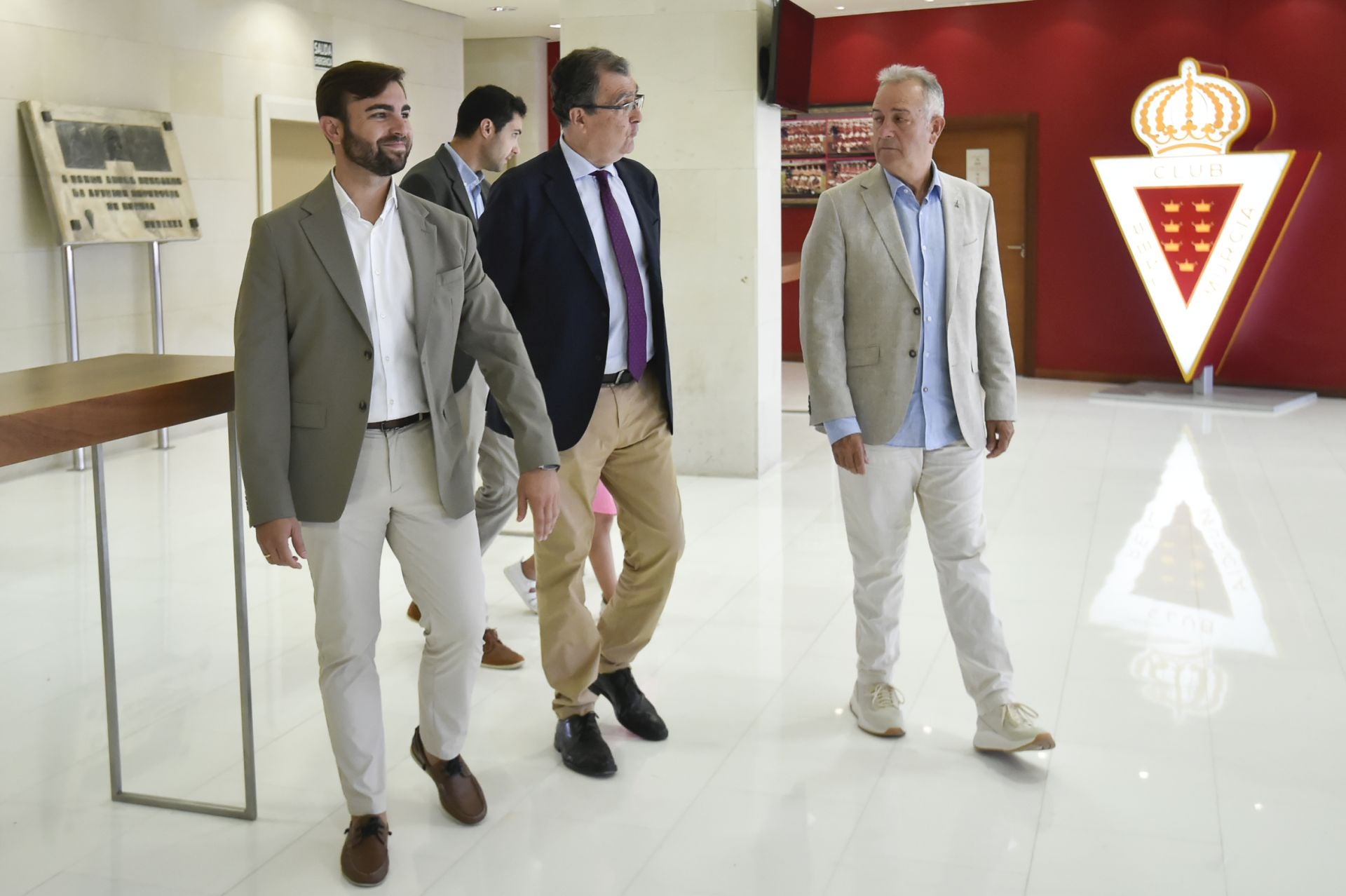 La presentación de la tienda del Real Murcia, en imágenes