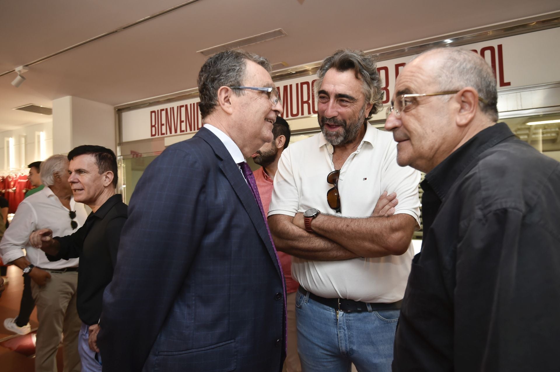 La presentación de la tienda del Real Murcia, en imágenes