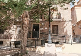 El antiguo Centro Comarcal de Salud de Lorca, este agosto.