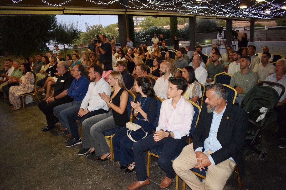 Imágenes de la presentación de los cargos del Bando de los Caballos del Vino de Caravaca