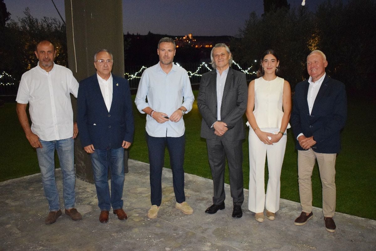 Imágenes de la presentación de los cargos del Bando de los Caballos del Vino de Caravaca