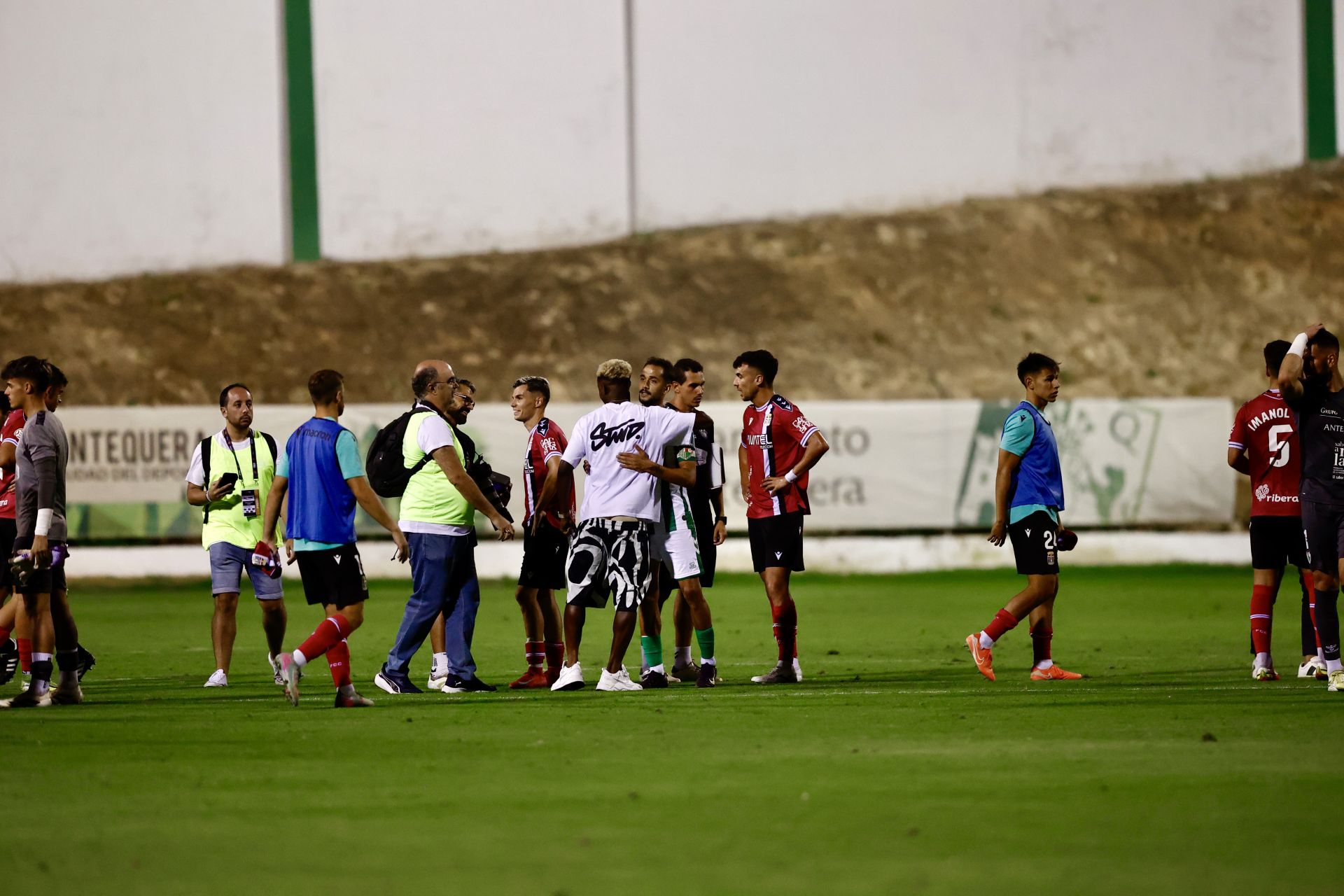 El empate del Cartagena contra el Antequera, en imágenes