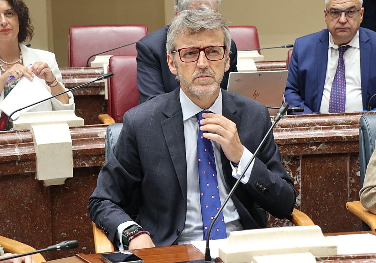 Luis Alberto Marín.