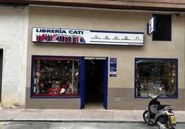 Administración de Lotería de Mula donde se vendió el premio.