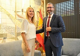 Reunión entre Mariola Guevara y Francisco Lucas, este miércoles.