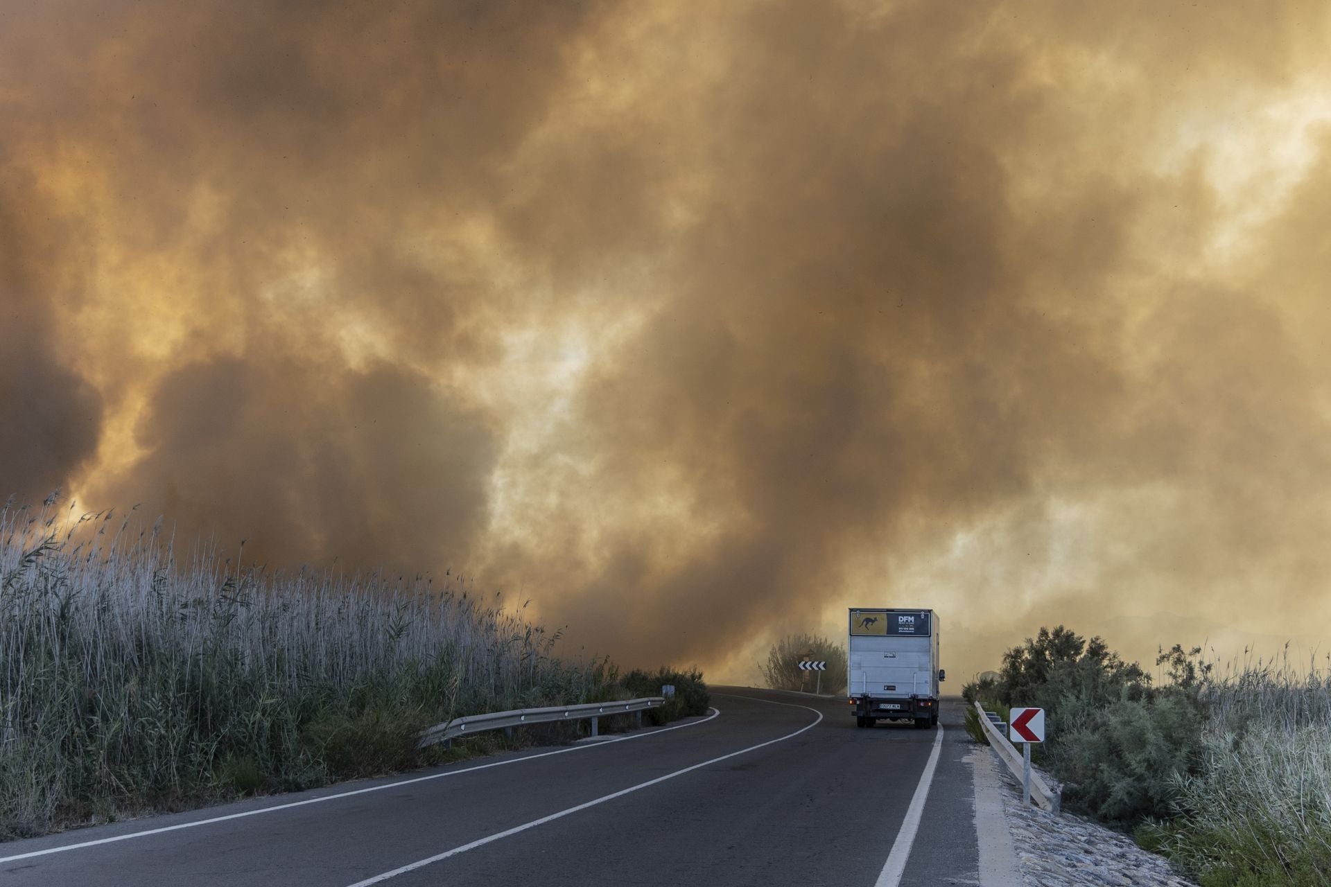 El incendio forestal del Carmolí, en imágenes