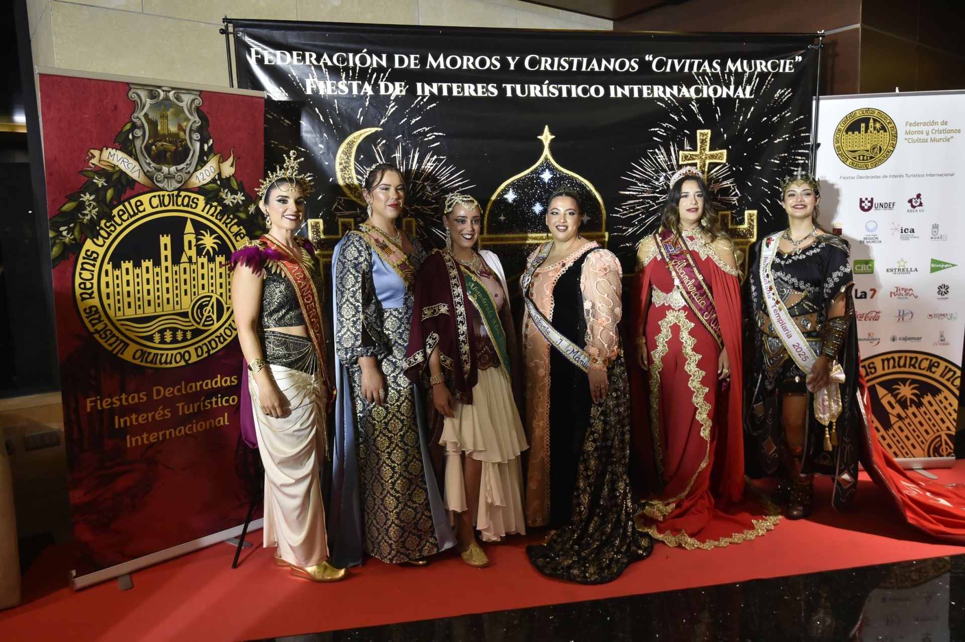 La cena medieval de las Fiestas de Moros y Cristianos de Murcia, en imágenes