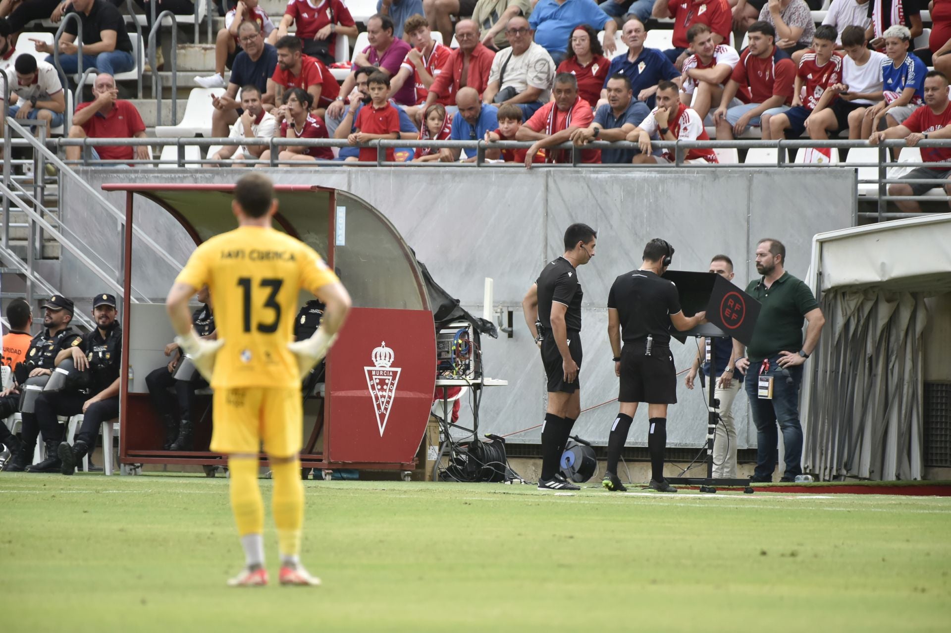 Las imágenes del Real Murcia-Torremolinos (1-0)