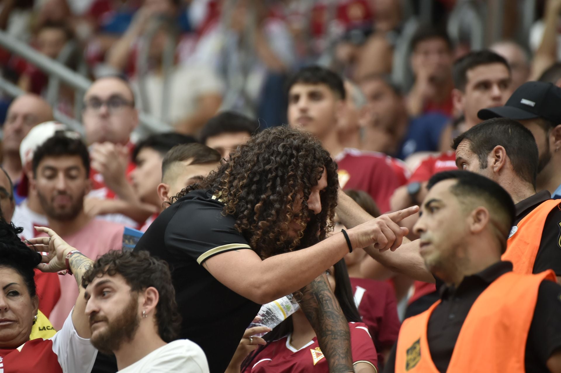 La grada celebra la victoria del Real Murcia, en imágenes