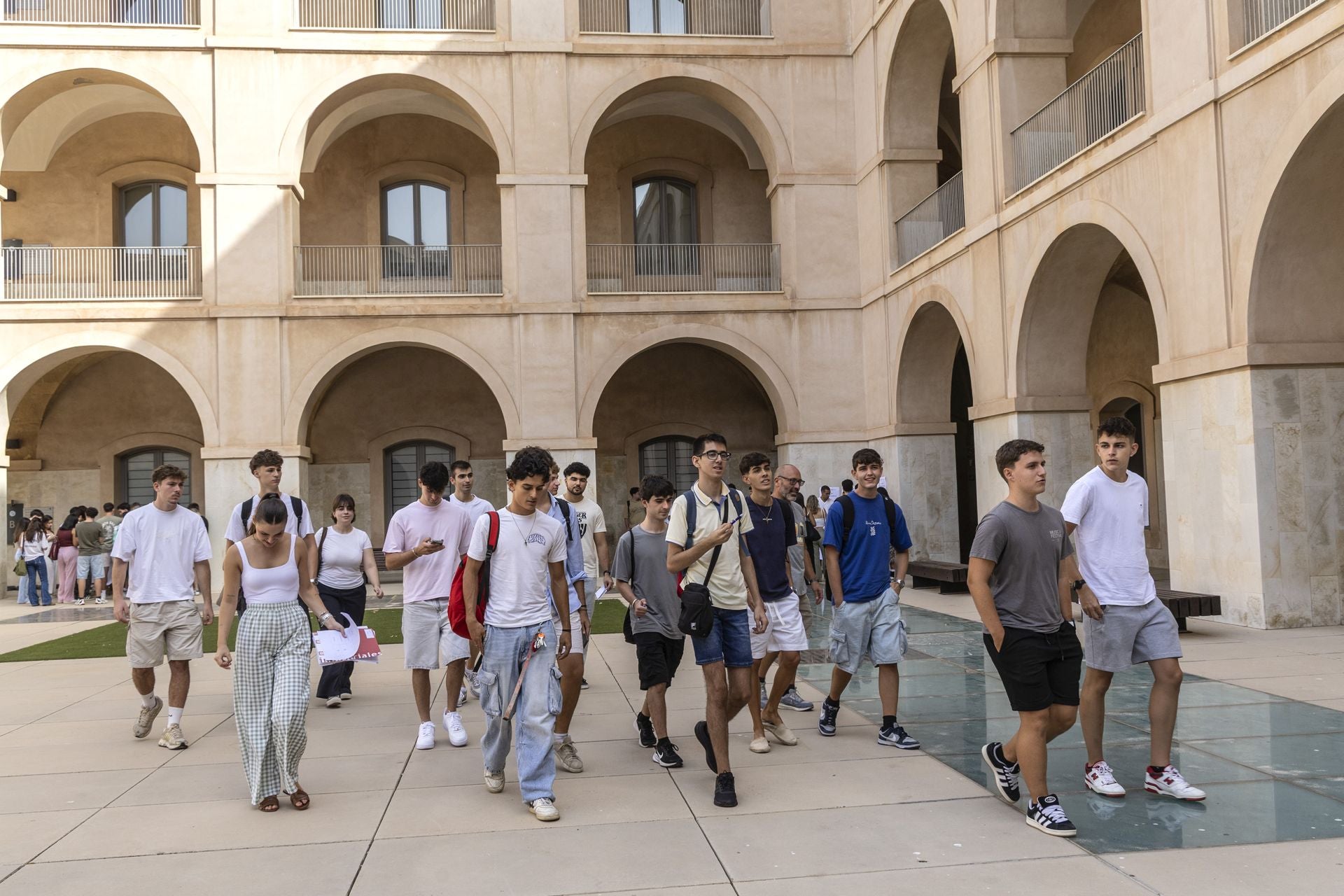 En imágenes, el inicio de curso en la UPCT