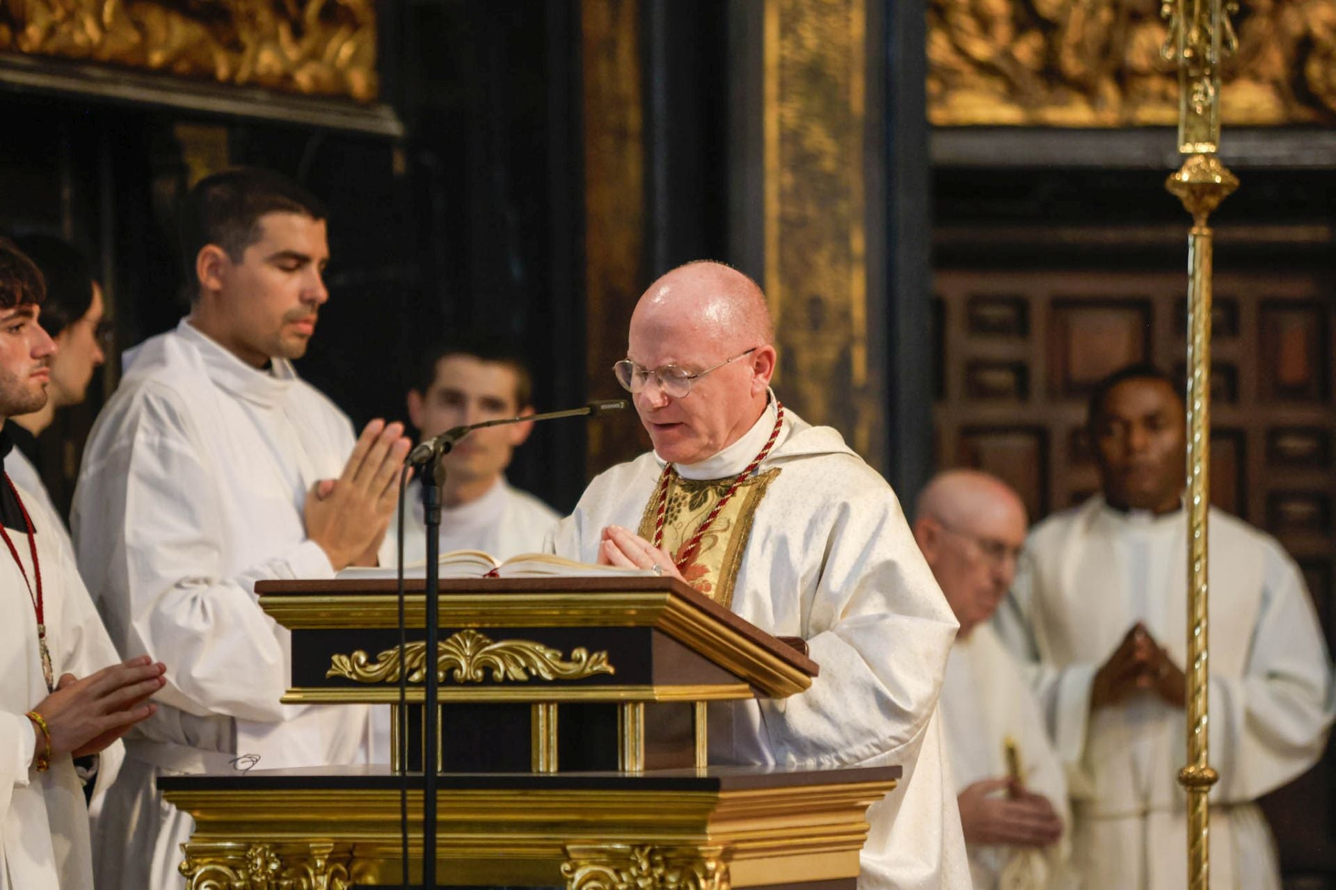 La misa mayor de la Patrona de Lorca, en imágenes