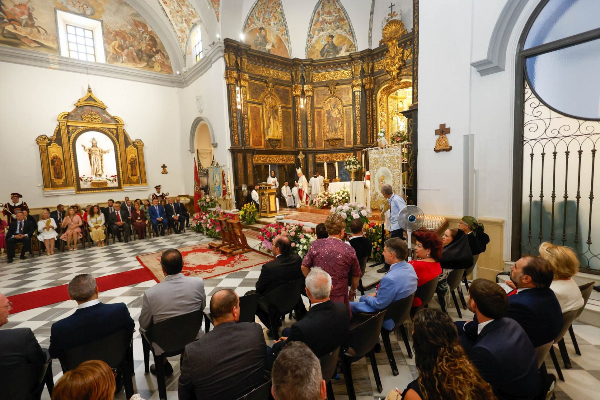 La misa mayor de la Patrona de Lorca, en imágenes