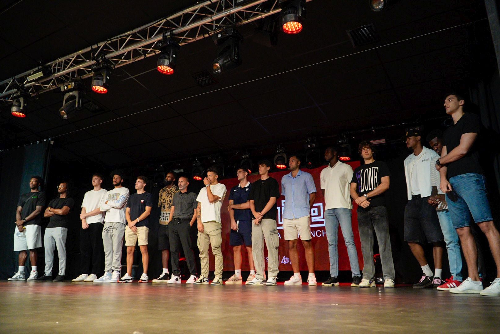 Baño de masas del UCAM para inaugurar su 40 aniversario