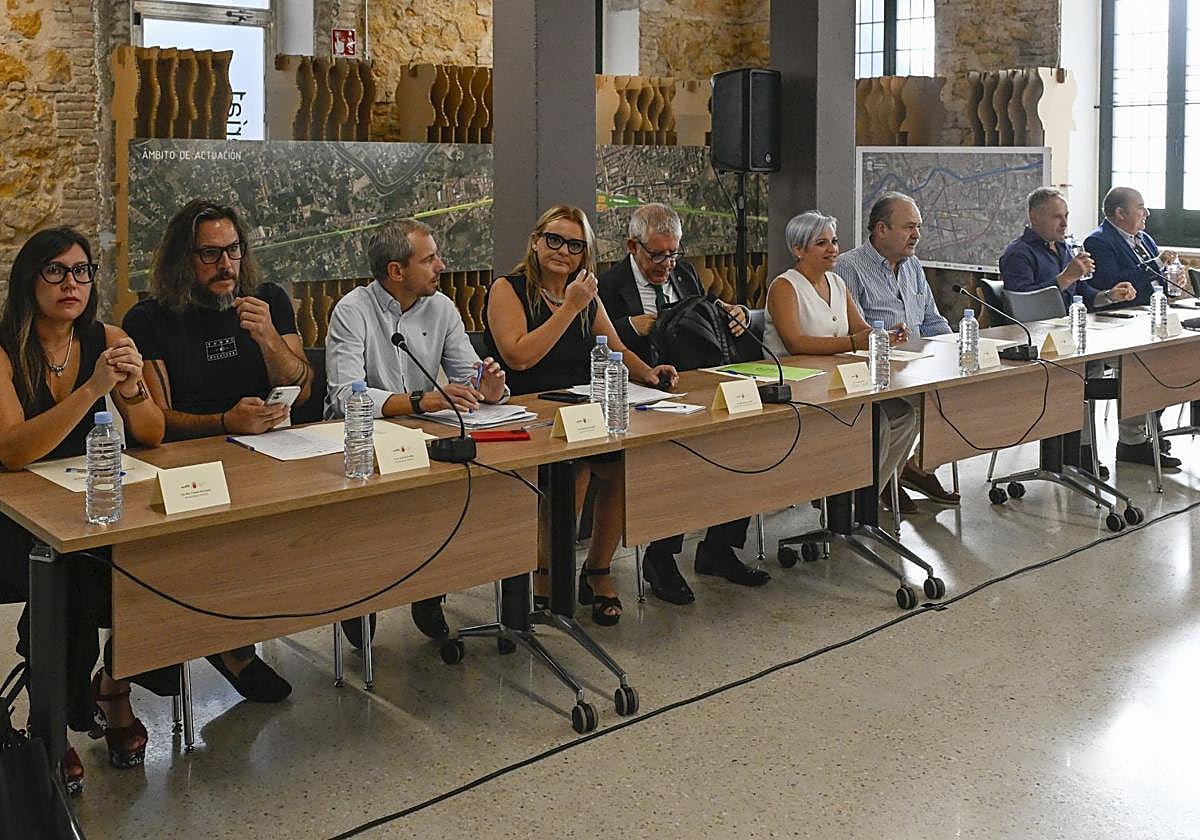 Presentación de los resultados de Conexión Sur en el Cuartel de Artillería.