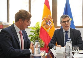 Manuel Luna y Félix Bolaños, este viernes, en Murcia.