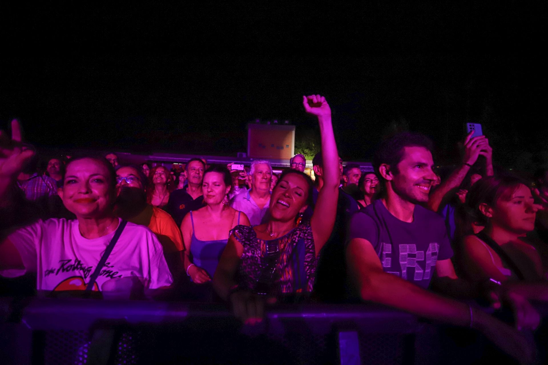 El concierto de León Benavente en Murcia, en imágenes