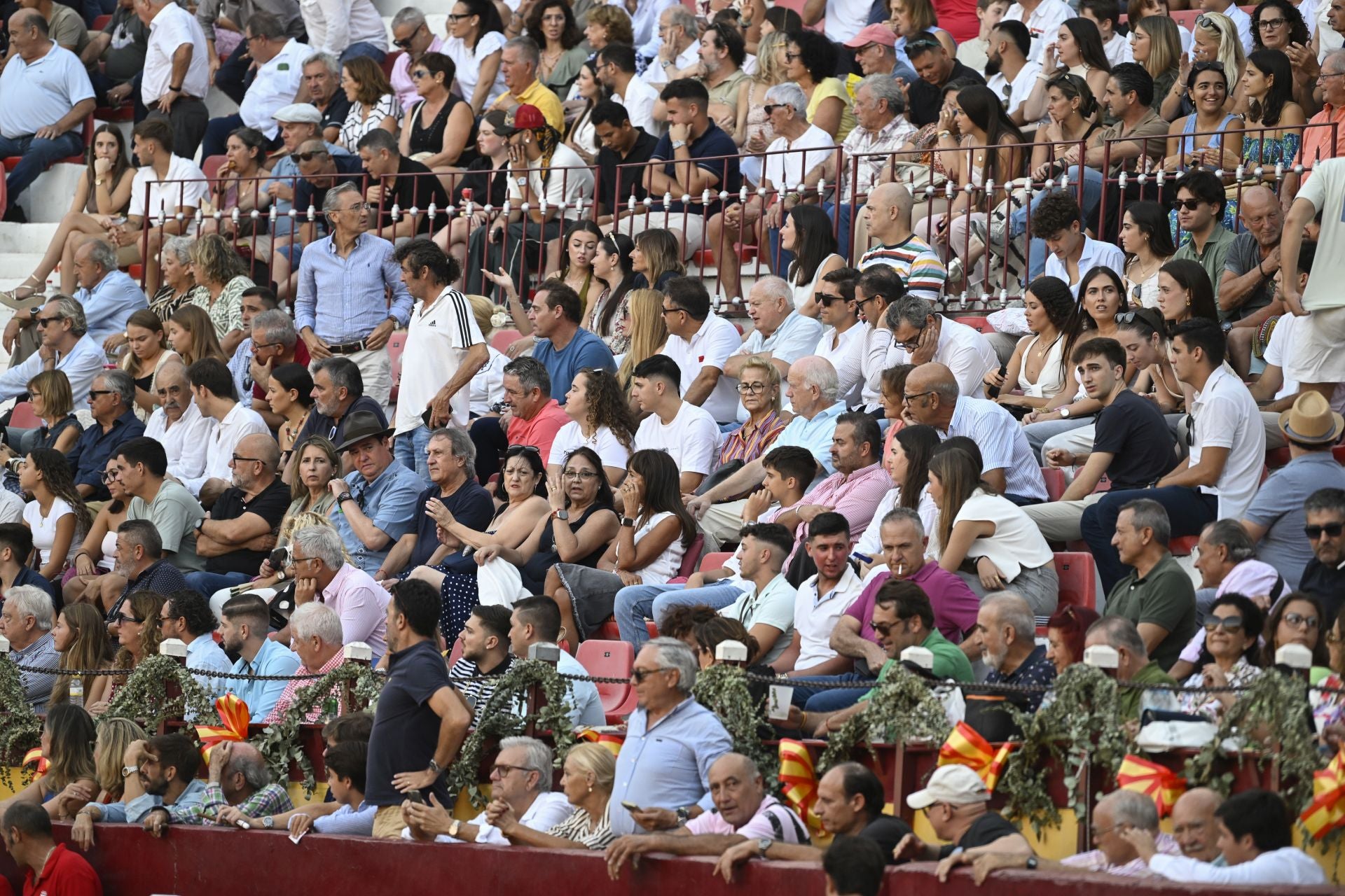 La primera novillada de la Feria Taurina de Murcia, en imágenes