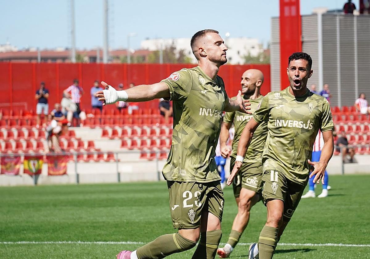 El empate entre el Atlético Madrileño y el Real Murcia, en imágenes