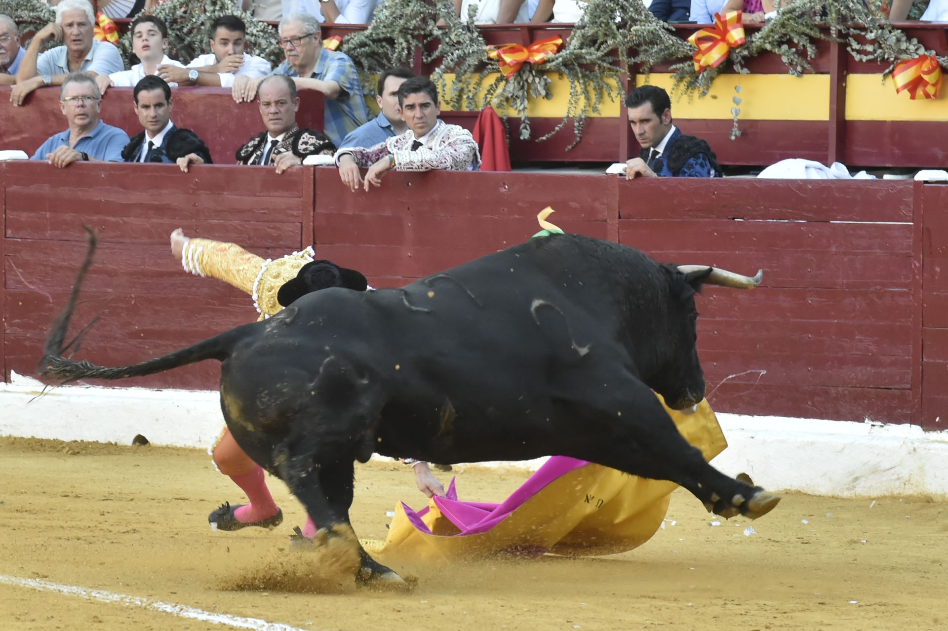 La primera corrida de la Feria Taurina de Murcia, en imágenes