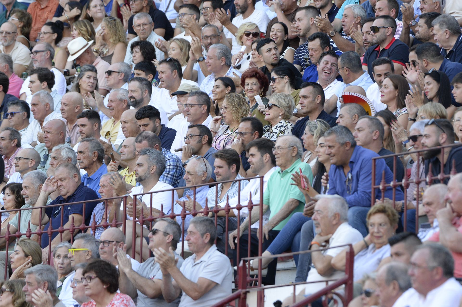 Ambiente de la corrida de la Romería de la Feria Taurina de Murcia, en imágenes