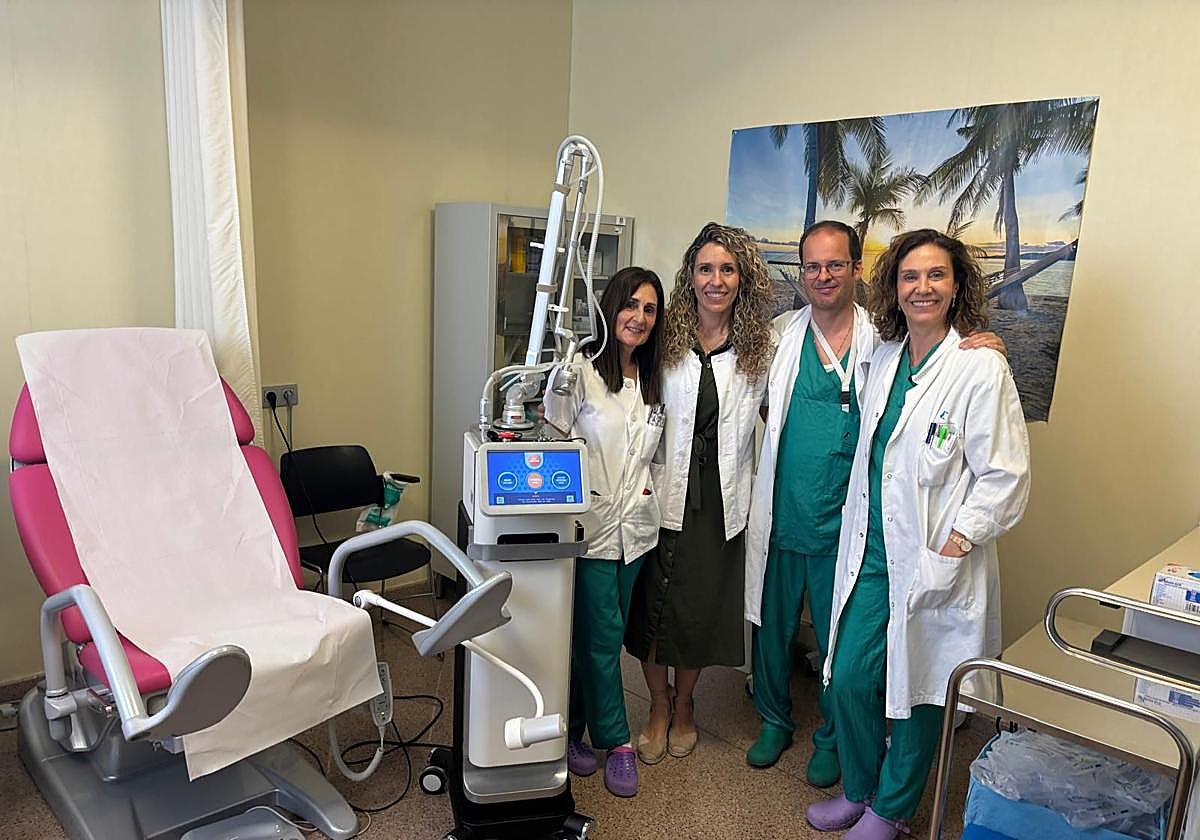 Parte del equipo de Ginecología y Obstetricia del Complejo Hospitalario Universitario de Cartagena, donde se aplica esta técnica.