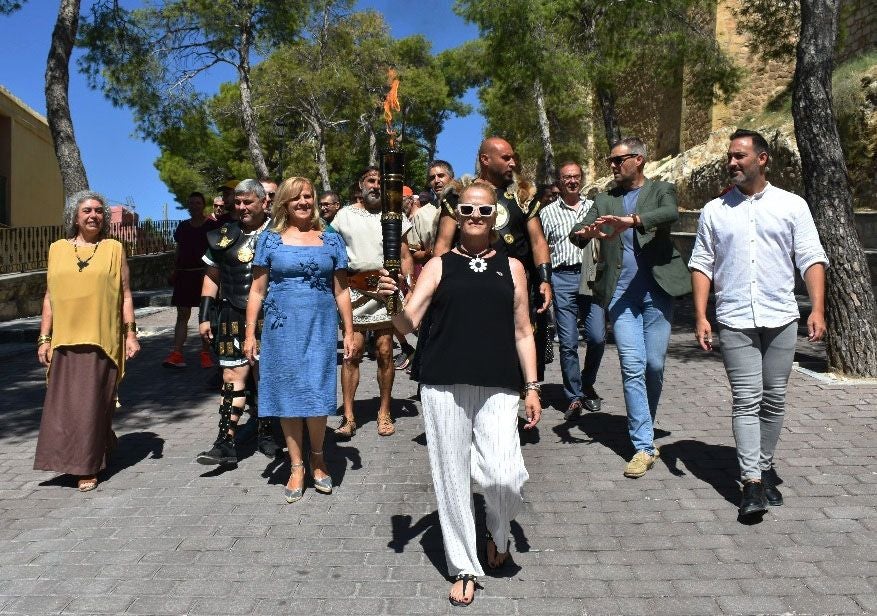 Las imágenes del encendido del Fuego Sagrado de Carthagineses y Romanos en Caravaca