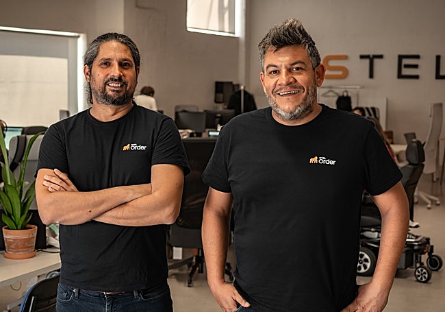 Alberto Abad y Jesús Mora, CEOs de STEL Order, en sus oficinas principales.