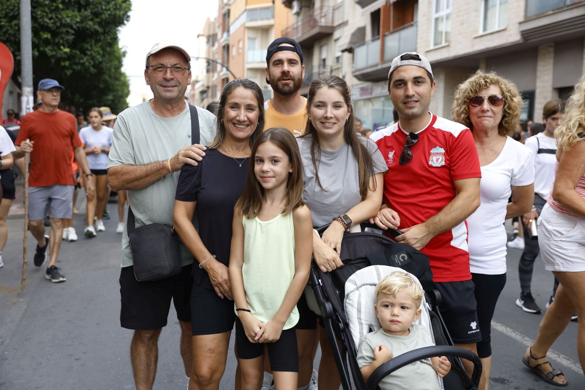 Búscate entre los romeros que acompañaron a la Fuensanta en Murcia