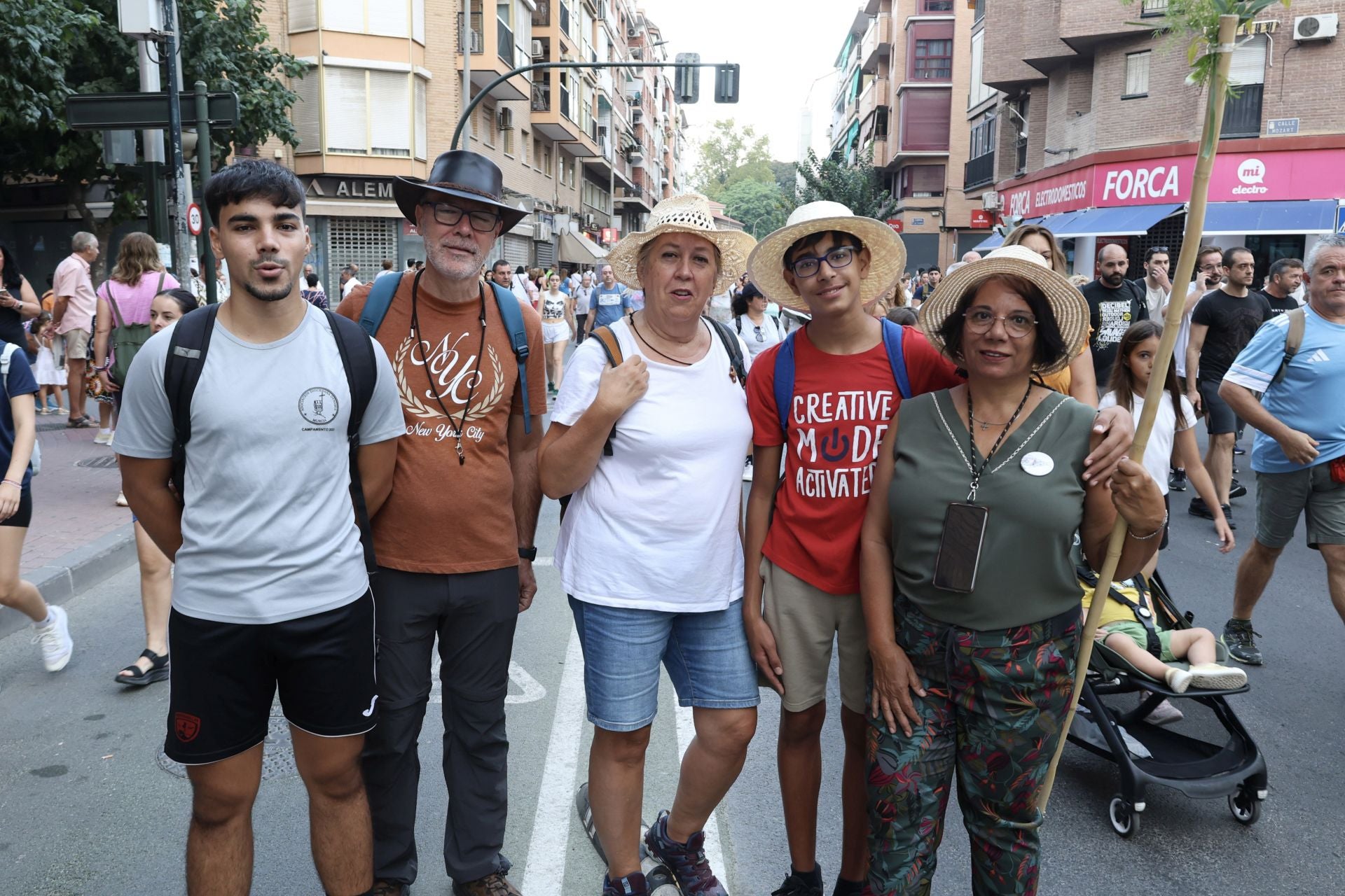 Búscate entre los romeros que acompañaron a la Fuensanta en Murcia