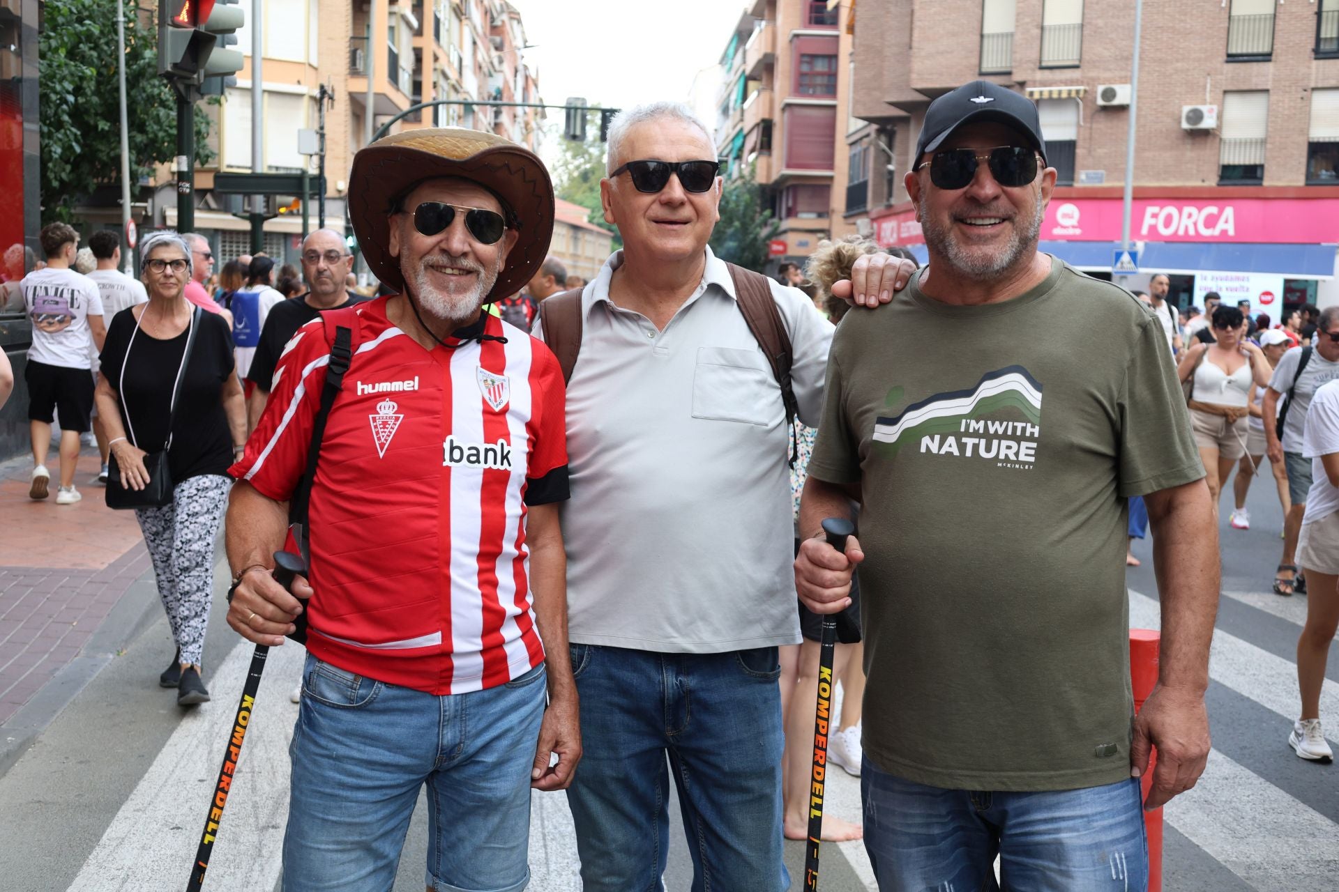 Búscate entre los romeros que acompañaron a la Fuensanta en Murcia