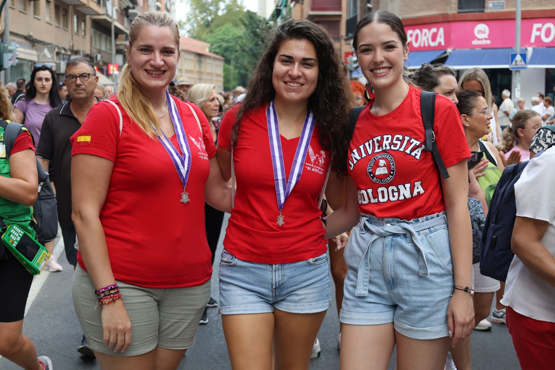 Búscate entre los romeros que acompañaron a la Fuensanta en Murcia