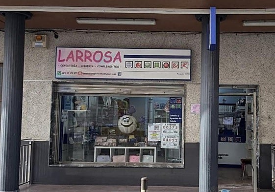 Administración de lotería de Ceutí donde se vendió un primer premio del sorteo del jueves.