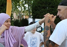 Exhibición de boxeo al aire libre.