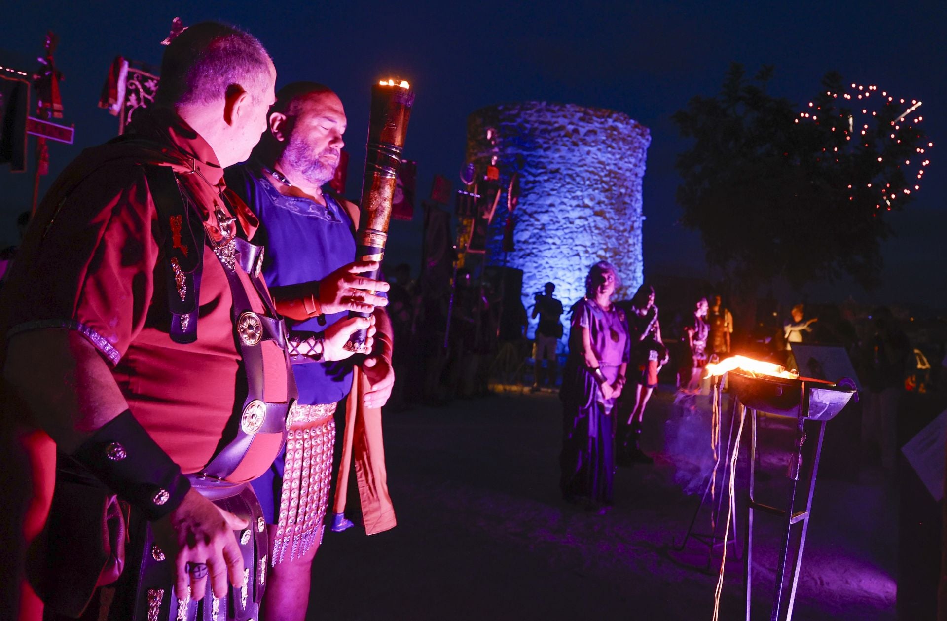 En imágenes, pregón e inicio de las Fiestas de Carthagineses y Romanos