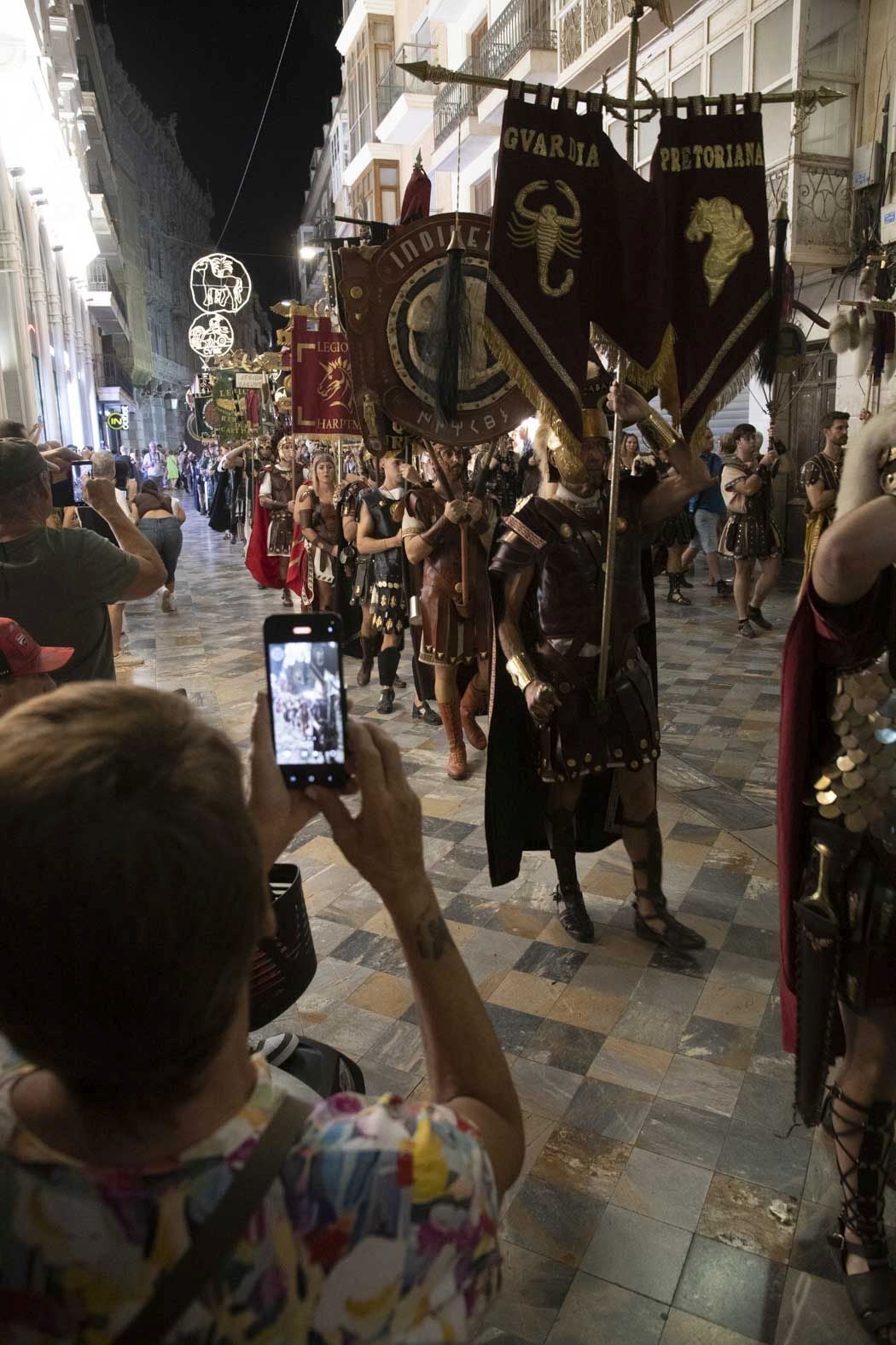 En imágenes, pregón e inicio de las Fiestas de Carthagineses y Romanos