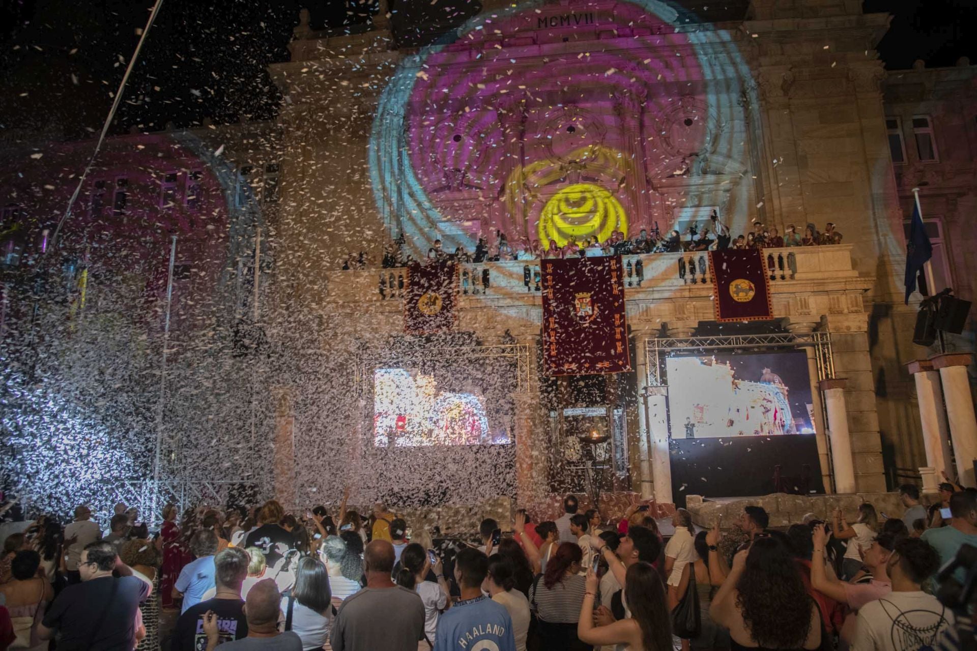 En imágenes, pregón e inicio de las Fiestas de Carthagineses y Romanos