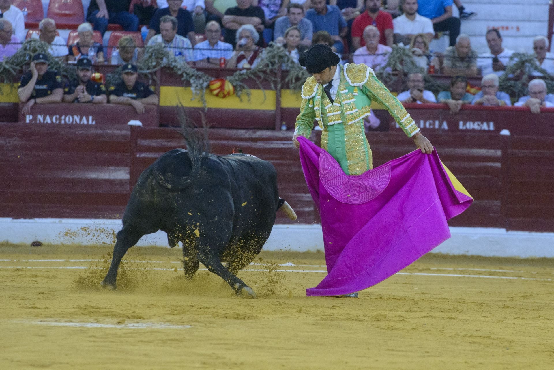 La tarde triunfal de Ureña en Murcia, en imágenes