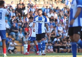 Samu Vázquez, en la derrota contra el Algeciras en el Rico Pérez del pasado viernes 12 de septiembre.