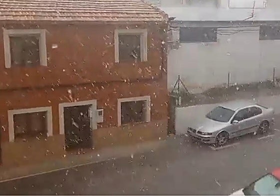 Tormenta y granizo en Mula, este domingo por la tarde.
