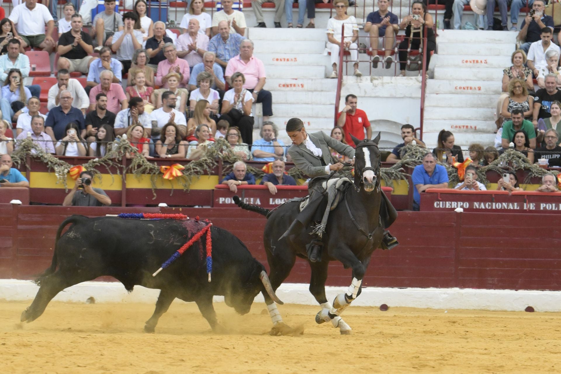 Las imágenes de la corrida de rejones de la Feria de Taurina de Murcia