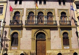 El edificio del Ayuntamiento de Águilas en una imagen de archivo.