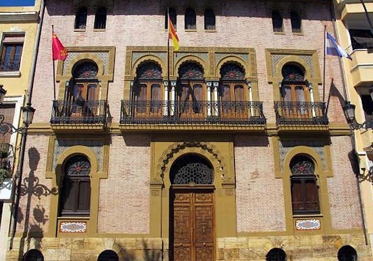 El edificio del Ayuntamiento de Águilas en una imagen de archivo.