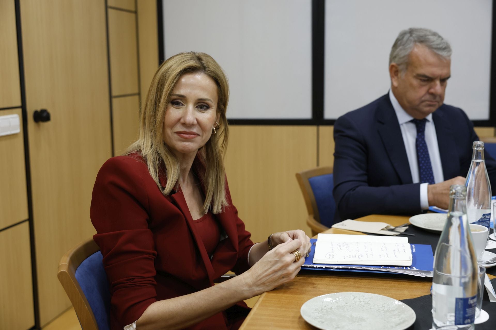 En imágenes, la mesa de debate sobre la empresa familiar