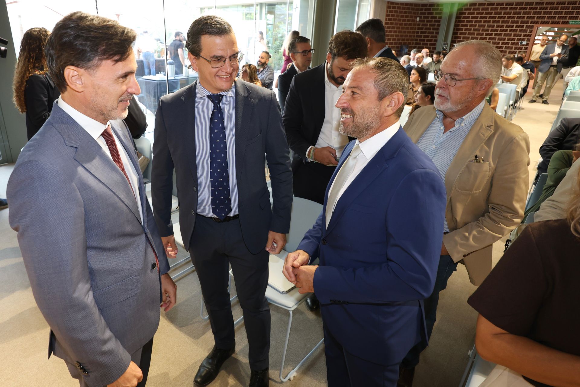 En imágenes, la VIII Jornada Sectorial del Transporte de la Región