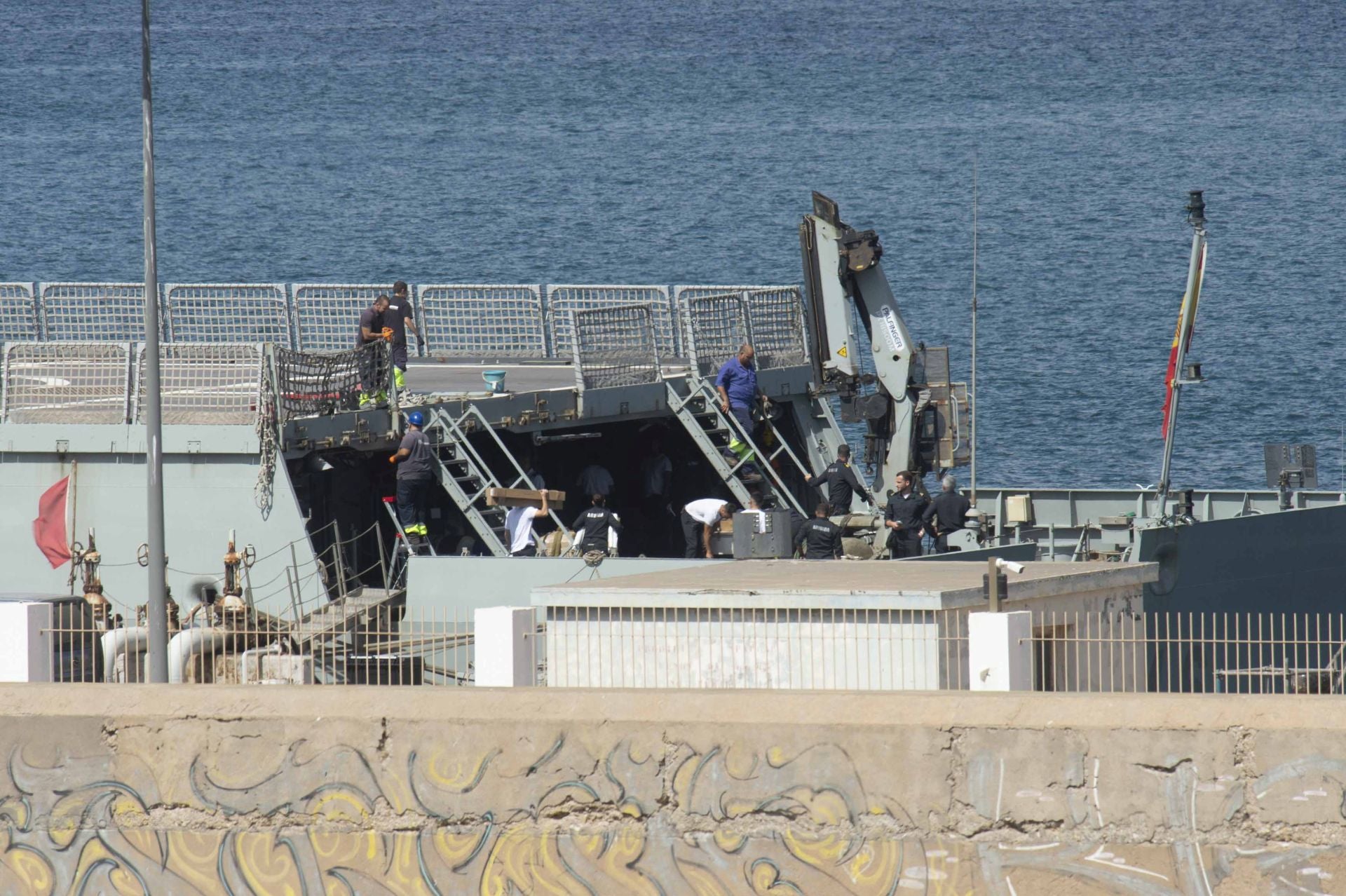 En imágenes, preparativos del &#039;Furor&#039; en el puerto de Cartagena antes de partir a Gaza