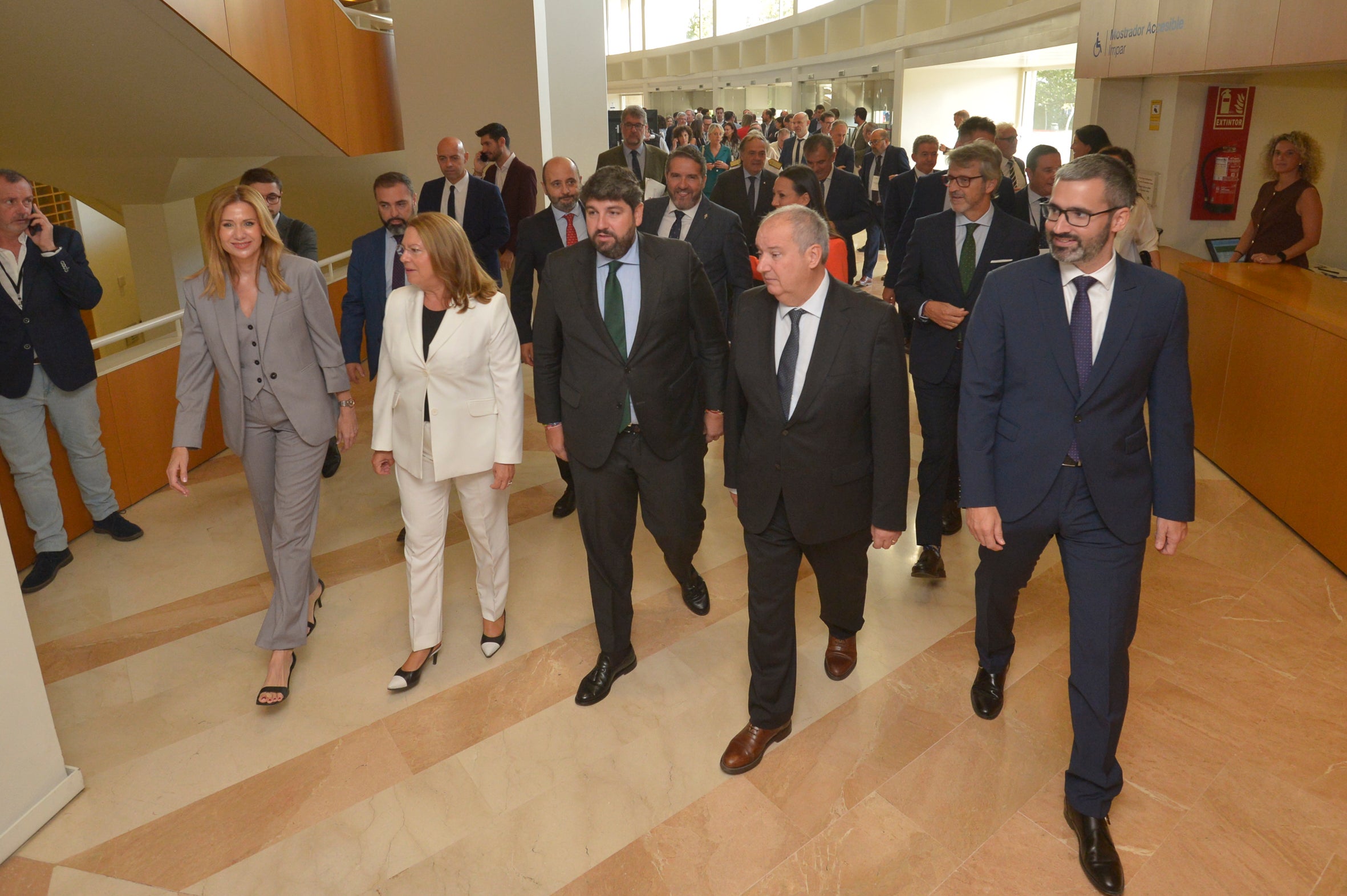 El Foro de Empresa Familiar de la Región de Murcia, en imágenes