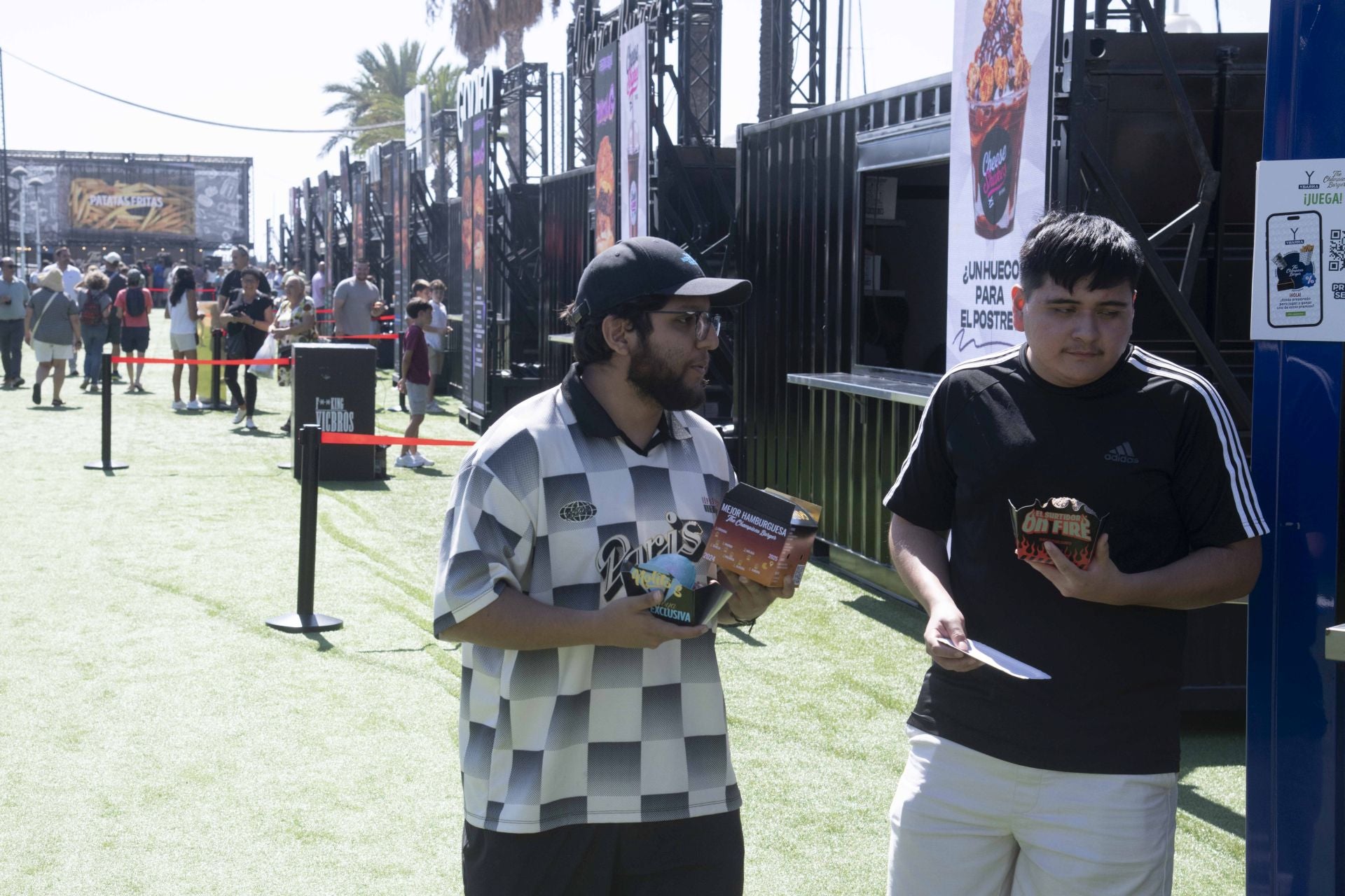 Un templo de las &#039;burgers&#039; en el Muelle de Cartagena